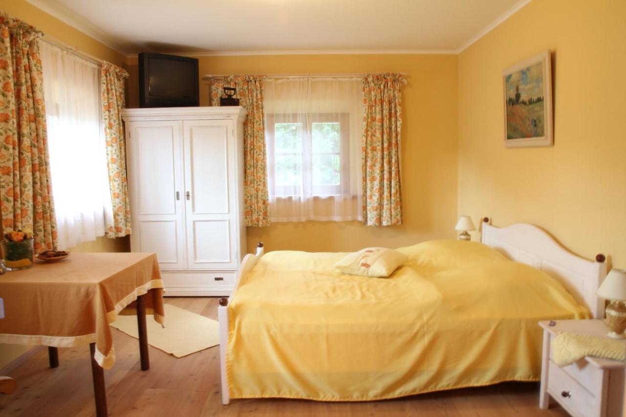 Schusterhof Villa Bergen  Bagian luar foto